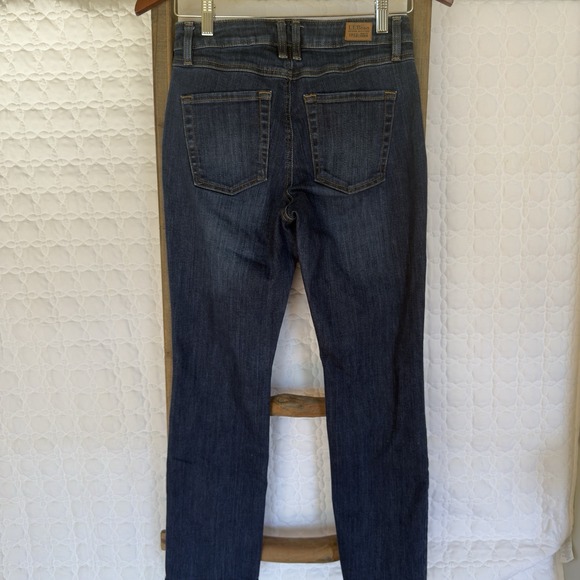L.L. Bean-Jeans-Favorite FIt-Straight Leg-Size 6-Women's-Denim-Blue-Very good - Picture 2 of 11